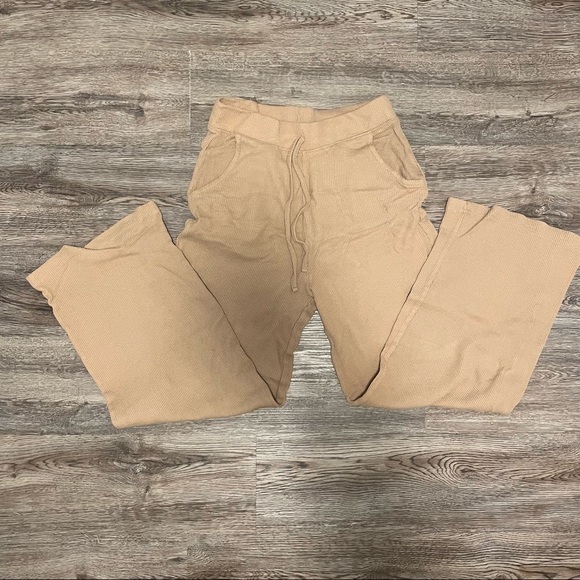 Missguided Loungewear Wide Leg Pants in Camel - Picture 3 of 4